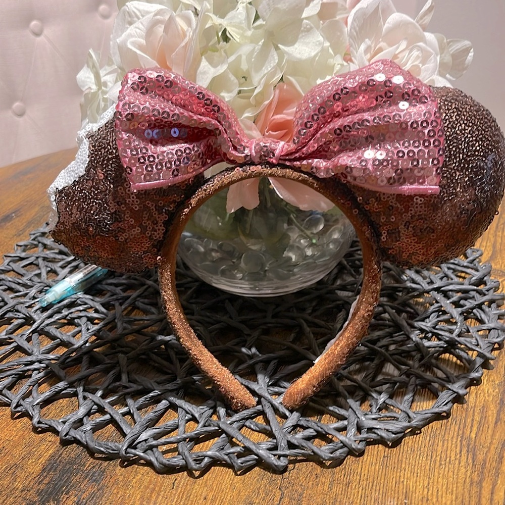 Minnie Ice Cream Ears